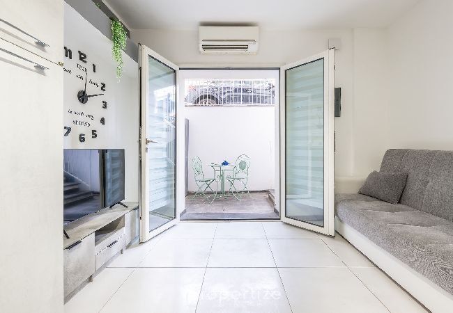 Urban 7 by Propertize Cagliari – Appartamento