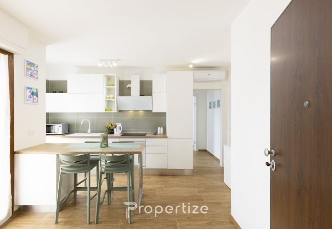 Verde Appartamento Moderno Monserrato – Appartamento